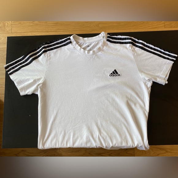 Adidas White Tee Shirt - Picture 2 of 5